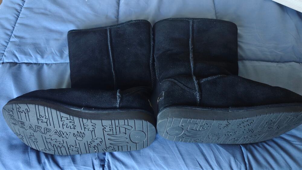 Black Bearpaw Emma Boots Women's Size 8